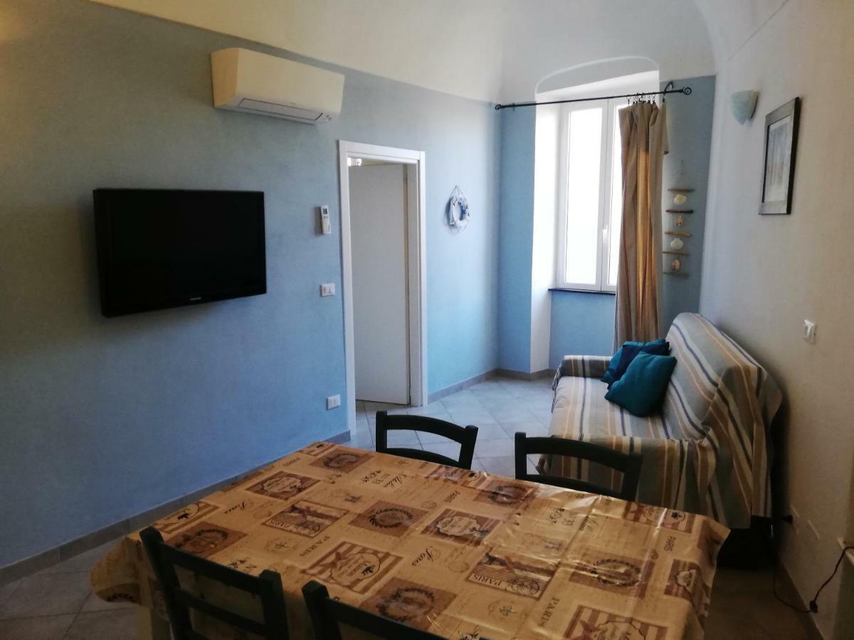 Ferienwohnung I Fiori Di Santo Stefano Santo Stefano al Mare Exterior foto