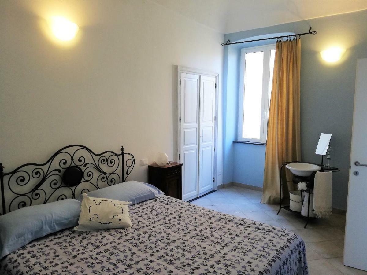 Ferienwohnung I Fiori Di Santo Stefano Santo Stefano al Mare Exterior foto
